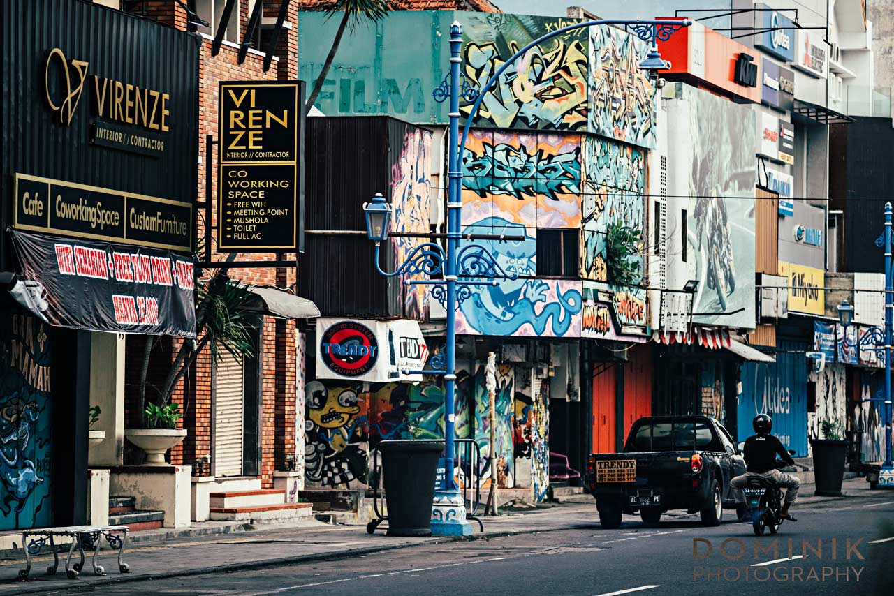 Jalan Gatot subroto solo mural